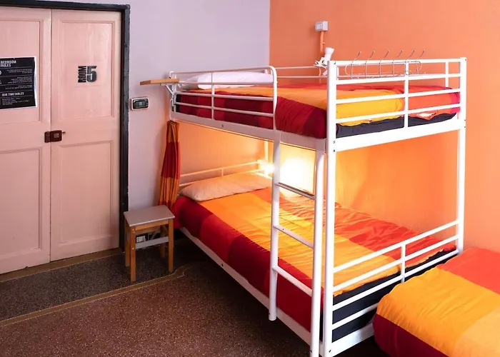 Manena Hostel Genova