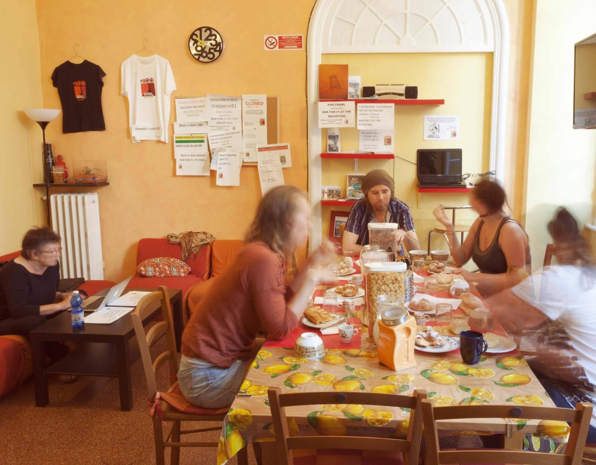 Manena Hostel *